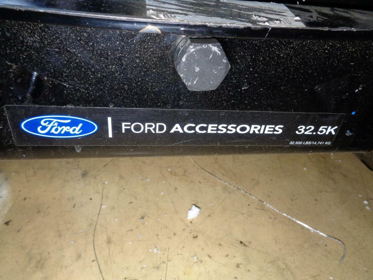 NEW OEM FORD SUPER DUTY Yr 11-22 5th WHEEL HITCH 8' BED 32,600lbs LC3J5B110BD R8
