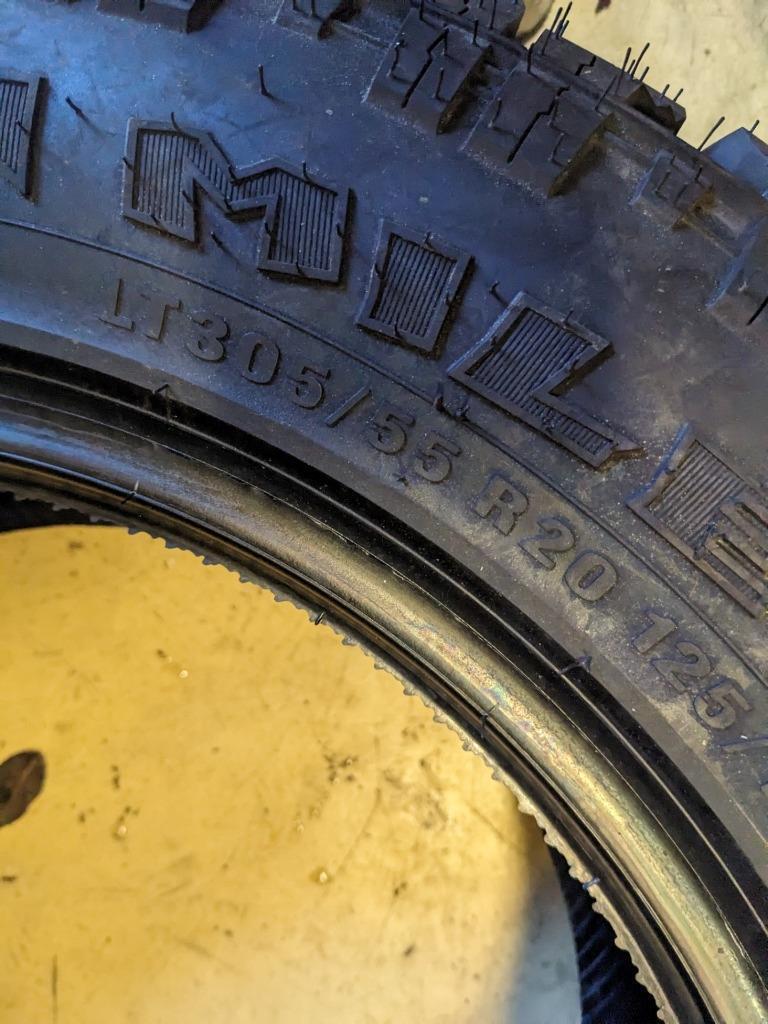 MILESTAR PATAGONIA XT BSW LT 305 55 20 125/122Q LRF 12PLY TIRE 227897104 CQ2