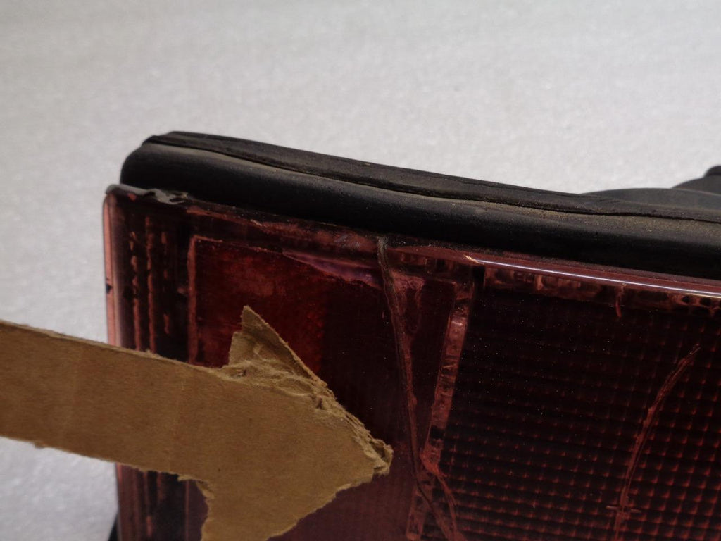 Porsche 964 Right Tail Light Assembly USED GENUINE 964 631 908 03 R25T4