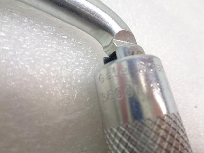 NEW CLIMBING GRADE CARABINER S50-2001 3600LBS GATE/5000LBS BODY STRENGTH R22T7