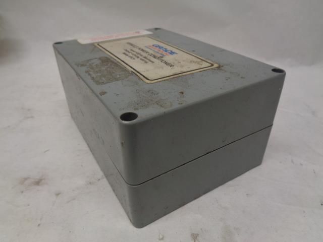 1 NEW GRACE INDUSTRIES 12V/2A VEHICLE POWER CONDITIONER VPC1 R17
