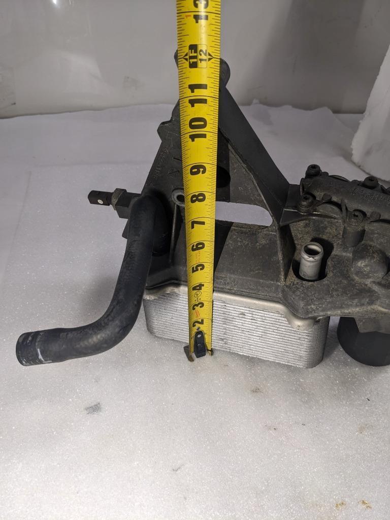 PORSCHE CAYENNE 4.5L V8 ENGINE OIL FILTER HOUSING BRACKET 94810720203 USED R20