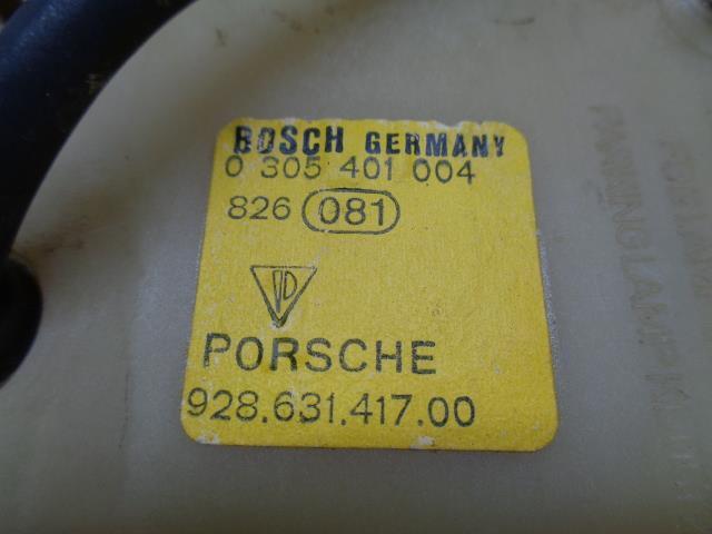 USED GENUINE PORSCHE 928 1978-82 RIGHT FOG LIGHT NO LENS 928 631 417 00 R25T4