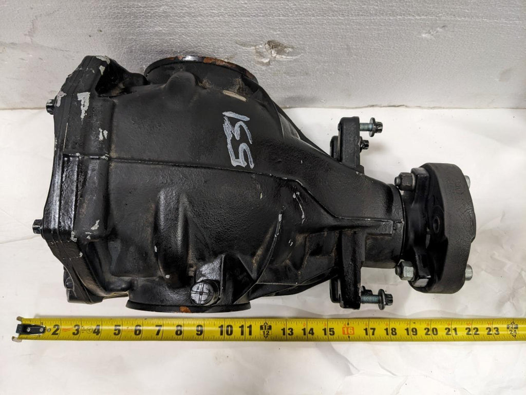 04-06 MERCEDES SL500 DIFFERENTIAL DIFF REAR AXLE CARRIER 2303510305 USEDBSIG1