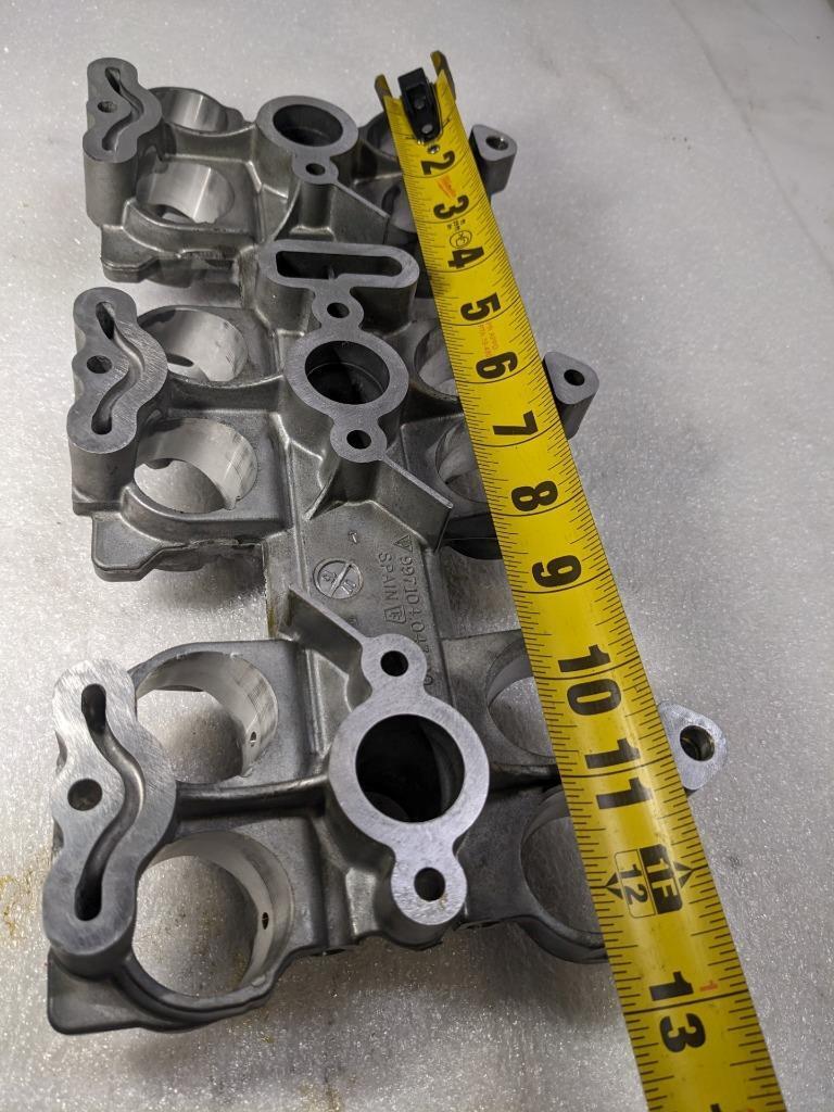 PORSCHE 987 BOXSTER TAPPET HOUSING 99710404300 USED 996B.G.L.