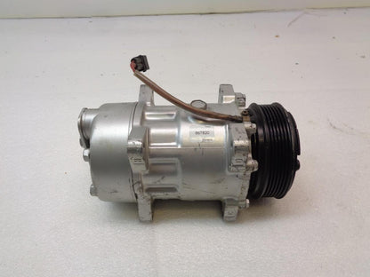 REMANUFACTURED OMEGA 867820 AC COMPRESSOR (UNKNOWN FITMENT) R2