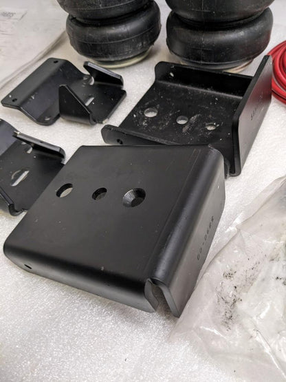 FIRESTONE 2609 RIDE-RITE REAR AIR SPRING KIT FOR 19-20 GMC SIERRA 1500 USED R34