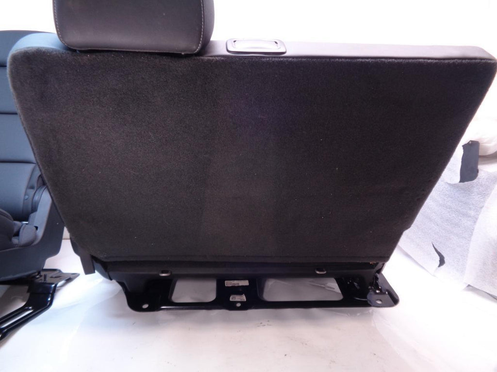 2015-2017 CHEVROLET TAHOE/YUKON 2ND ROW BENCH SEATS L0335967AD29 DTO SR