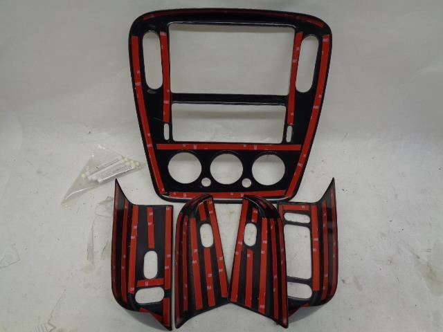 DEE ZEE FORD EXPLORER 2002-2004 SILVER DASH TRIM KIT DZ 26-1201-11 R18