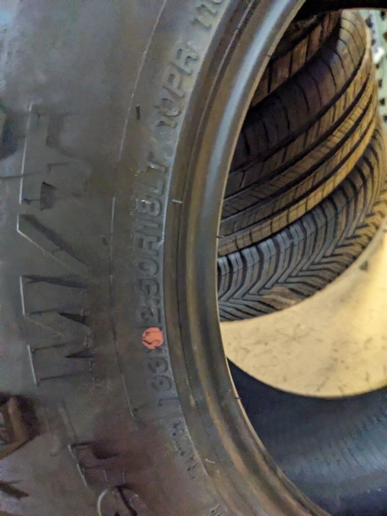 2 XCELLENT ROADBREAKER M/T BSW LT 33 12.5 18 118Q LRE 10PLY TIRES XCLRMT3312518