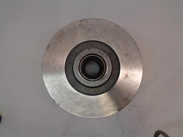 1 MERITOR FRONT HUB ASSEMBLY WITH AIR BRAKE ROTOR 17161591000 R5