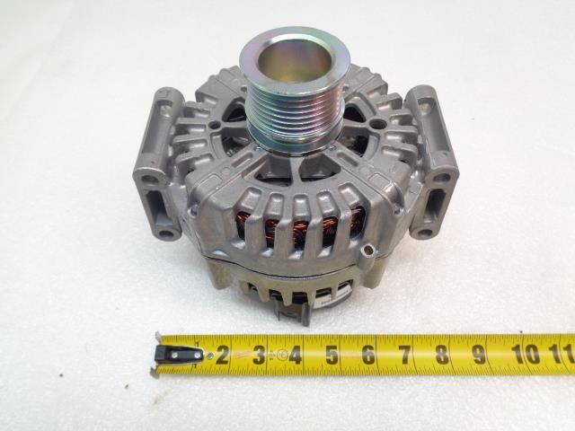 VALEO 439770 ALTERNATOR 14V 220A CW ROTATION FOR MERCEDES-BENZ ML350 NEW R14