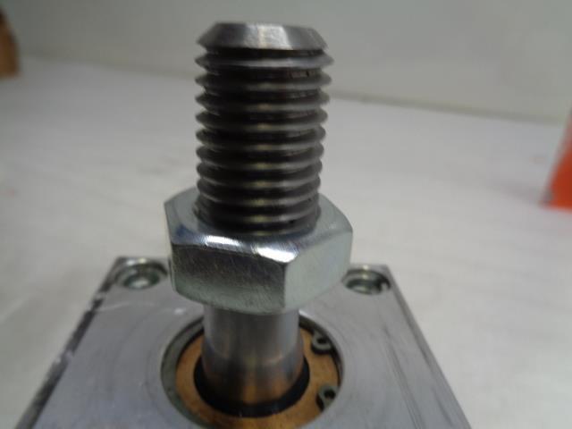 NEW ADVANTAGE AUTOMATION AIR CYLINDER SERIES B&J 90x1 R32T2