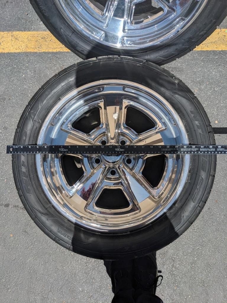 US MAG STAGGERED WHEEL SET 18X10 18X9 5X114.3 NITTO NT555 G2 TIRES 2003484606 B2