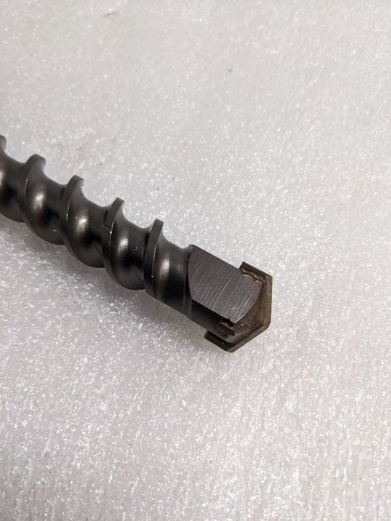 UNBRANDED 1" X 23" CARBIDE-TIPPED DRILL BIT 4-CUTTER 12-SPLINE SHAFT NEW D0