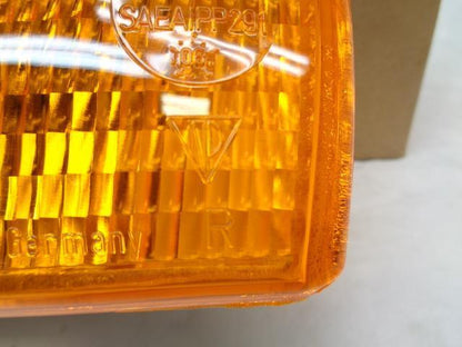 NEW PORSCHE 911 993 '94-'98  RIGHT TURN SIGNAL ASSEMBLY 993 631 072 00 R25T3