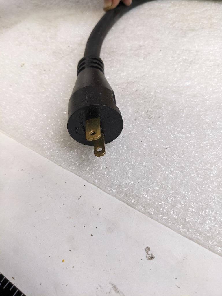 DEWALT DWE4597N PROTECT LARGE ANGLE GRINDER 7" DIA WHEEL 120 VAC NO-LOCK NEW R35