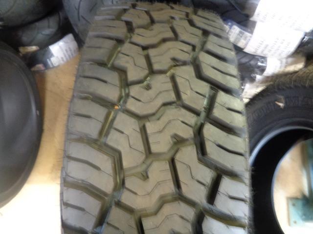 NOS YOKOHAMA GEOLANDER X-AT LT 35 12.50 18 128Q 12PLY LRF TIRE 110116010 CQ2