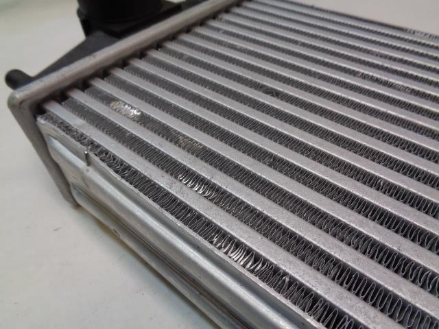 VALEO MERCEDES-BENZ 2006-2009 SPRINTER INTERCOOLER A9065010101 880587WD R8