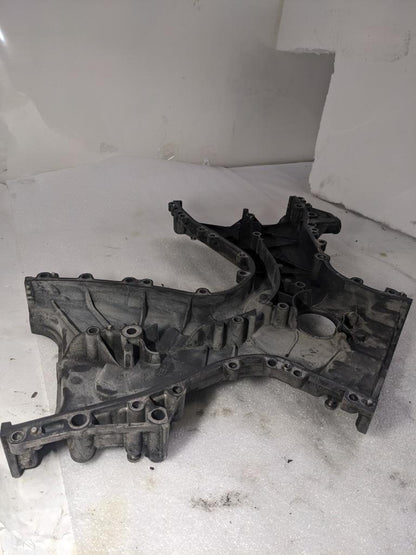 PORSCHE BOXSTER 986 PORSCHE MACAN ENGINE LOWER TIMING COVER 94610112201 R25