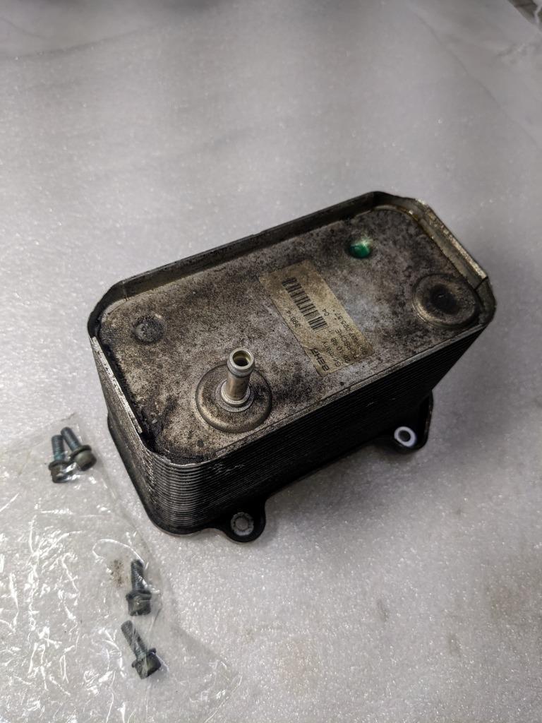 PORSCHE 911 BOXSTER OIL COOLER 99613702557 USED 996B.G.L.