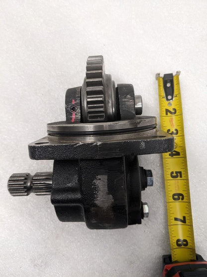 UNBRANDED SMALL PTO UNIT FOR TRACTOR 37 GEAR 2" SHAFT 15 SPLINE 4X3.8" NEW R11TA
