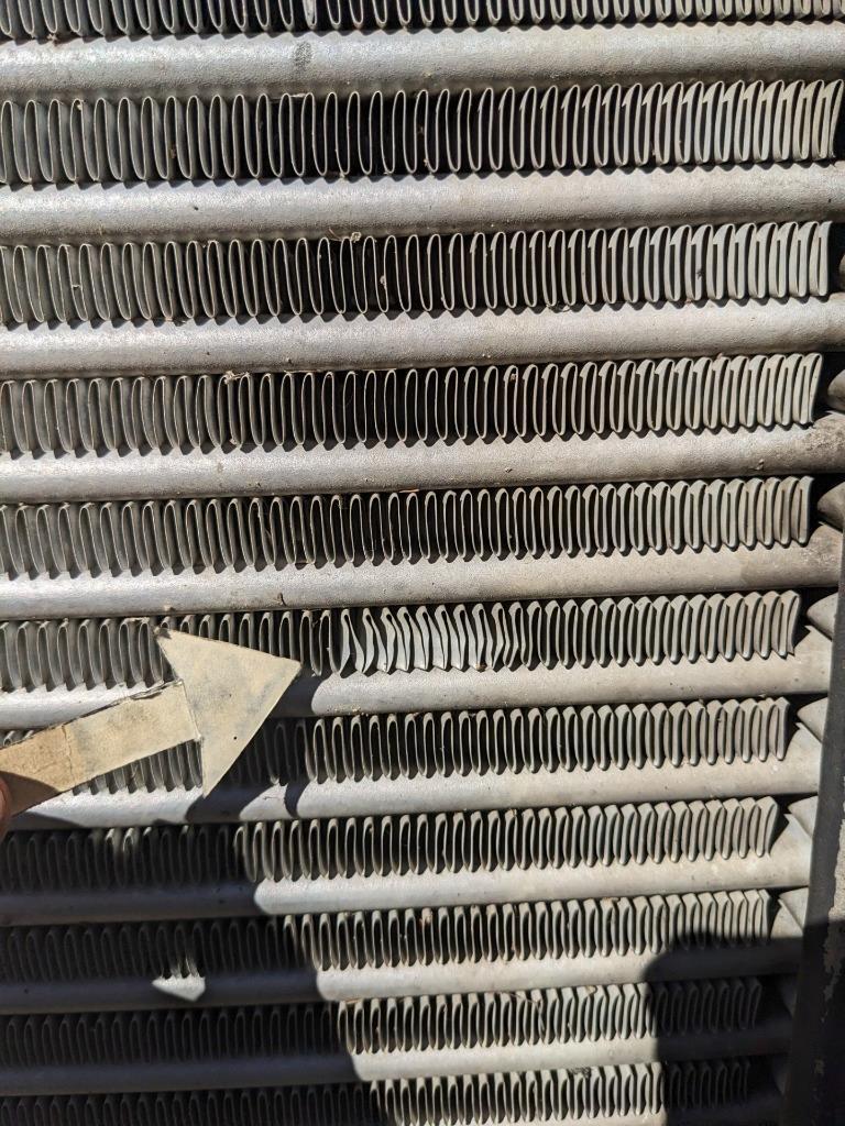 FORD 4C3Z-6K775-BA INTERCOOLER ASSEMBLY FOR 04 EXCURSION/F250SD-F550SD USED B2