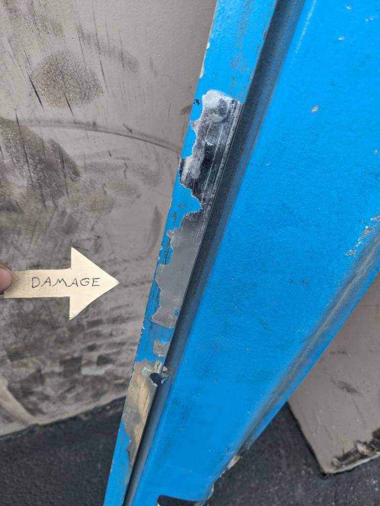 DAMAGED PORSCHE ALUMINUM RIGHT ROCKER PANEL BLUE FOR 78-89 911SC USED R25