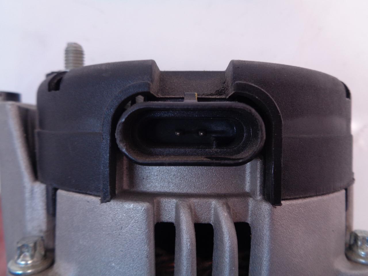 NEW ALTERNATOR WITH PULLEY 12V 7E29 R14B1