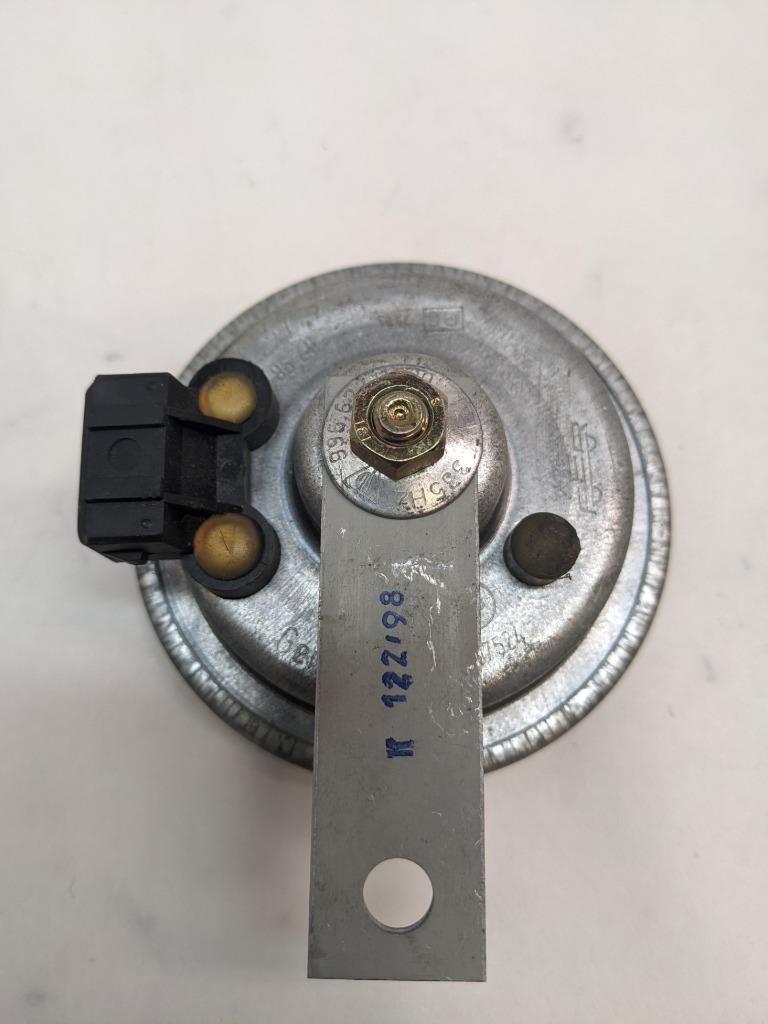 PORSCHE 996 ANTI-THEFT WARNING HORN ALARM SYSTEM 99663711700 USED 996BGL2T2