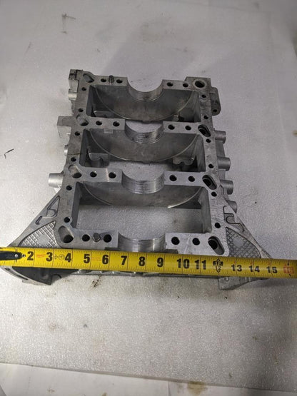 PORSCHE MACAN 2016 3.0 PETROL ENGINE BLOCK 9461011137R USED I2