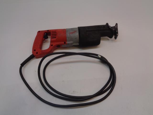 1 USED MILWAUKEE 10AMP 120V ORBITAL SUPER SAWZALL RECIPROCATIONG SAW 6509-22 R27