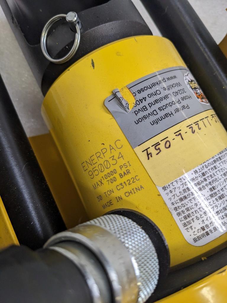 DAMAGED PARKER 82C-061L PORTABLE HYDRAULIC HOSE CRIMPING MACHINE NEW H1