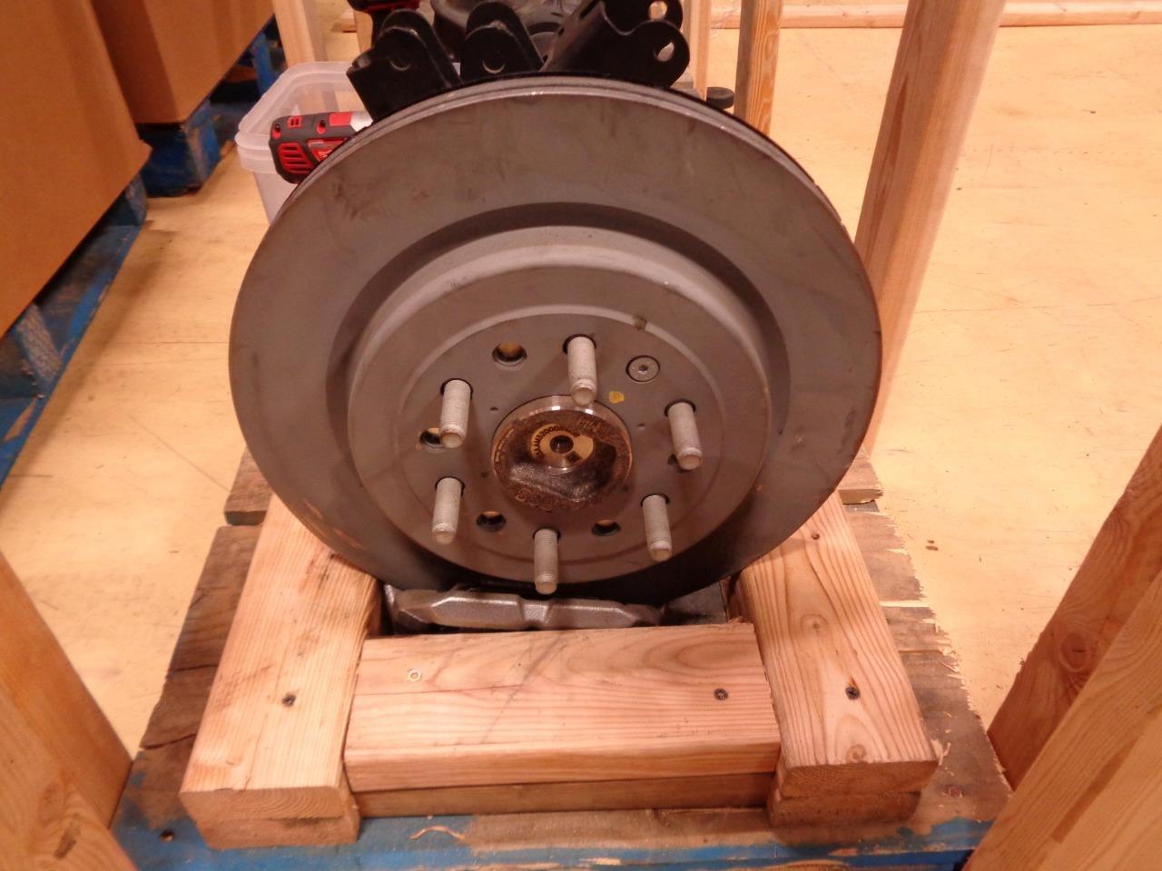 MOPAR 2019-23 RAM 1500 REAR COMPLETE AXLE ASSEMBLY 68272086AK BAY3