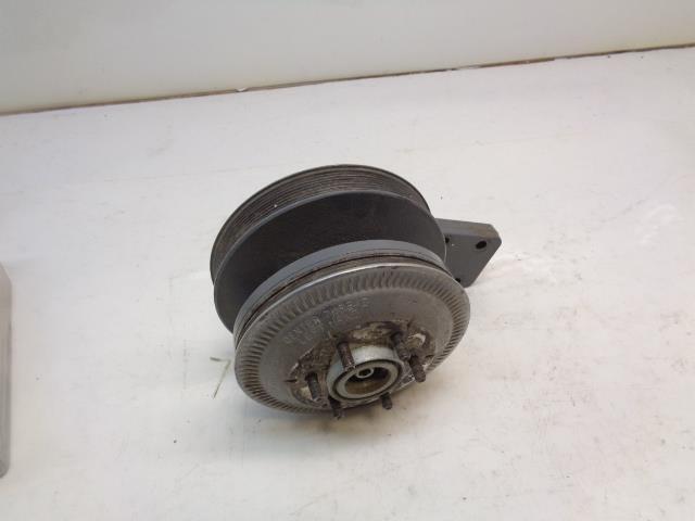 USED DM ADVANTAGE ON/OFF HORTON FAN CLUTCH BRACKET 601702 & PULLEY 79A9298 R32