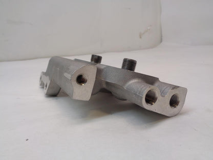 CUMMINS FLEETGUARD DUAL HYDRAULIC OIL FILTER HOUSING 3976383 R11