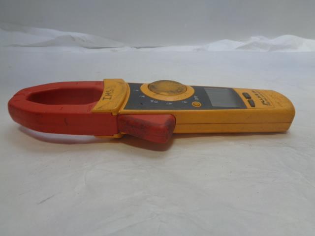 FLUKE 336 TRUE RMS CLAMP METER WITH CASE FLUKE-336 R30