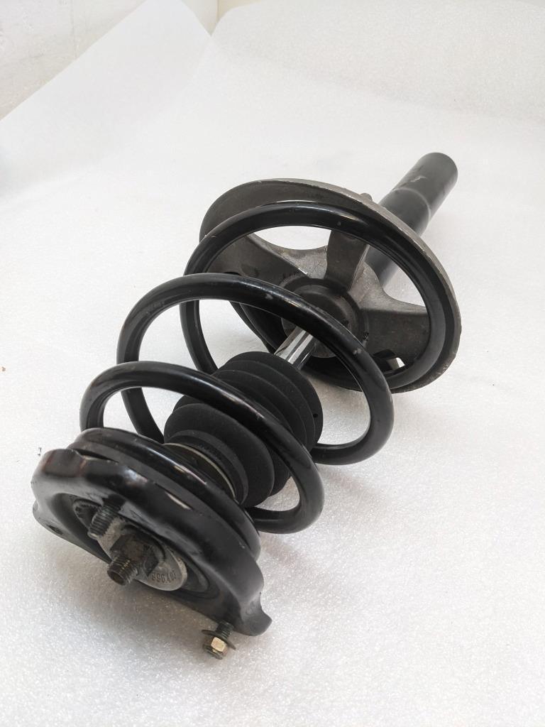 PORSCHE 911/996 LEFT FRONT STURT WITH SPRING 99634304318 USED R23