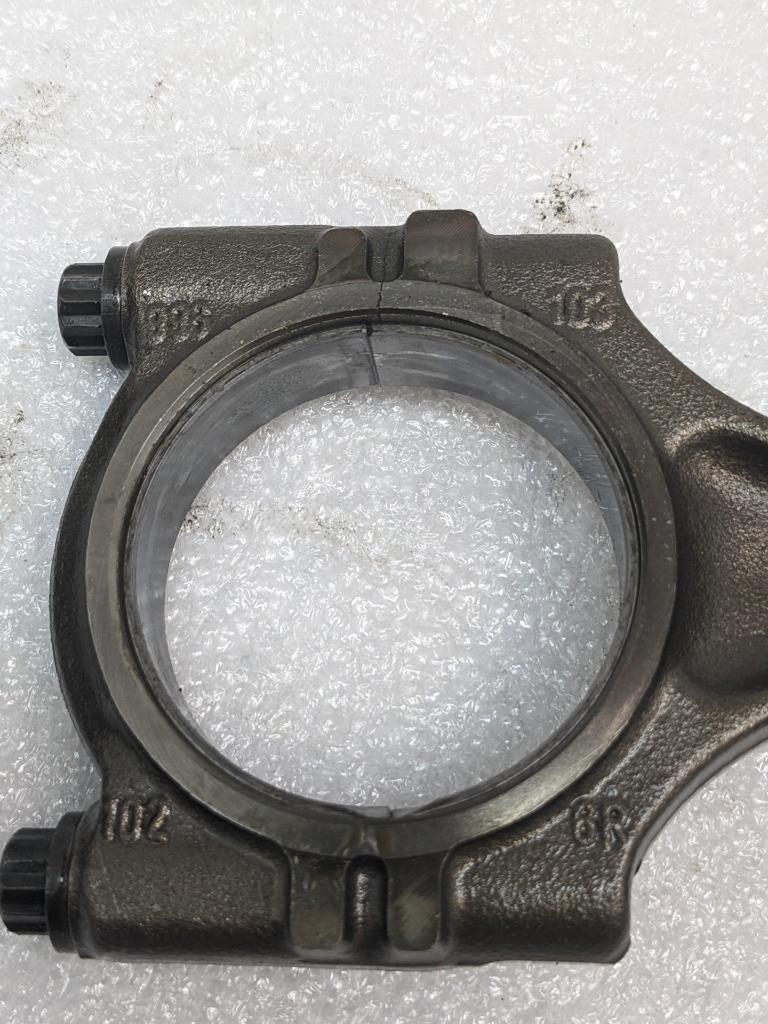 PORSCHE 911/996  CONNECTING PISTON ROD #2 9961031026R USED 996BGL2T2