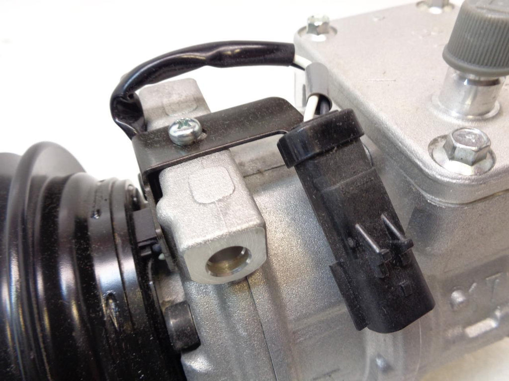 NEW DENSO 471-0107 AC COMPRESSOR 1996-1999 PLYMOUTH NEON, DODGE NEON R3