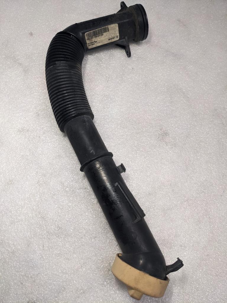 PORSCHE 996 997 OIL FILLER PIPE HOSE W CRANKCASE O-RING 99610715061 USED 996BGL