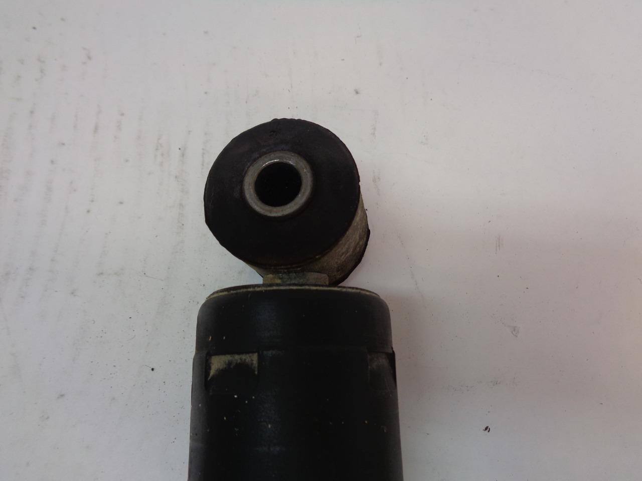 Porsche 968 Shock Absorber PAIR USED GENUINE 951 333 032 03 R23T8