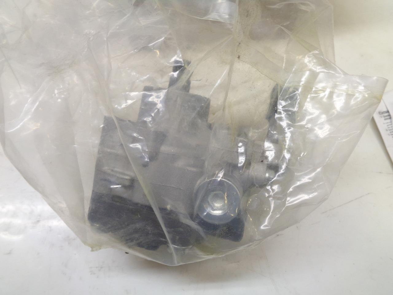 SUBARU OUTBACK LEGACY ATLANTIC AUTO ENT POWER STEERING PUMP 5618N FITS  R15T2