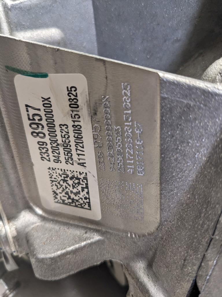 GM 23398957 DIFFERENTIAL CARRIER FOR MANUAL TRANSMISSION 14-17 CORVETTE NEW B3B2