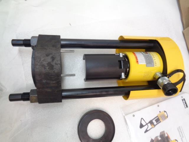 PARKER 82C-CHD KARRYKRIMP CRIMPING MACHINE WITH SILVER BLACK DIE RINGS NEW R2