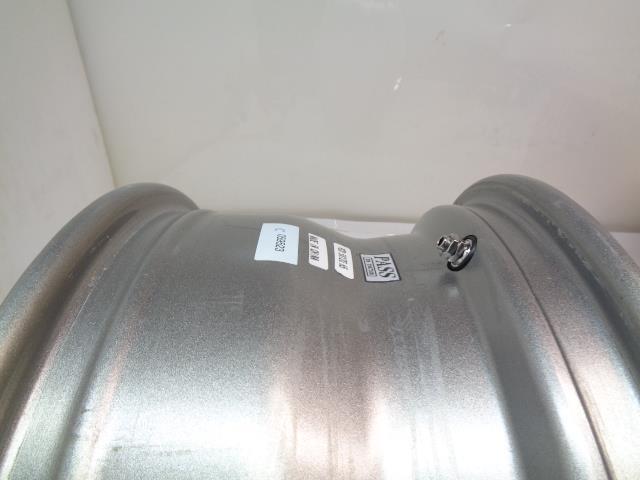 1 ROCKET TTR19886145 RACING WHEEL TTR19 ATTACK 18X8 5X120.65 USED WR