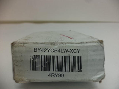 NEW WEKSLER GAUGE LIQUID FILLED 2 1/2 IN 100 PSI BY42YCB4LW-XCY R17