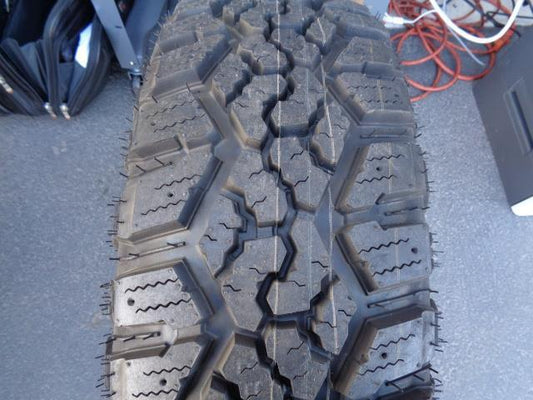 KANATI TRAIL HOG A/T-4 LT 245 70 17 119/116Q LRE 10PLY TIRE LTH1724570E AQ4
