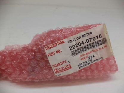 NEW GENUINE TOYOTA AIR FLOW METER SENSOR FOR TACOMA 99-04 DLX 22204-07010 R7TA