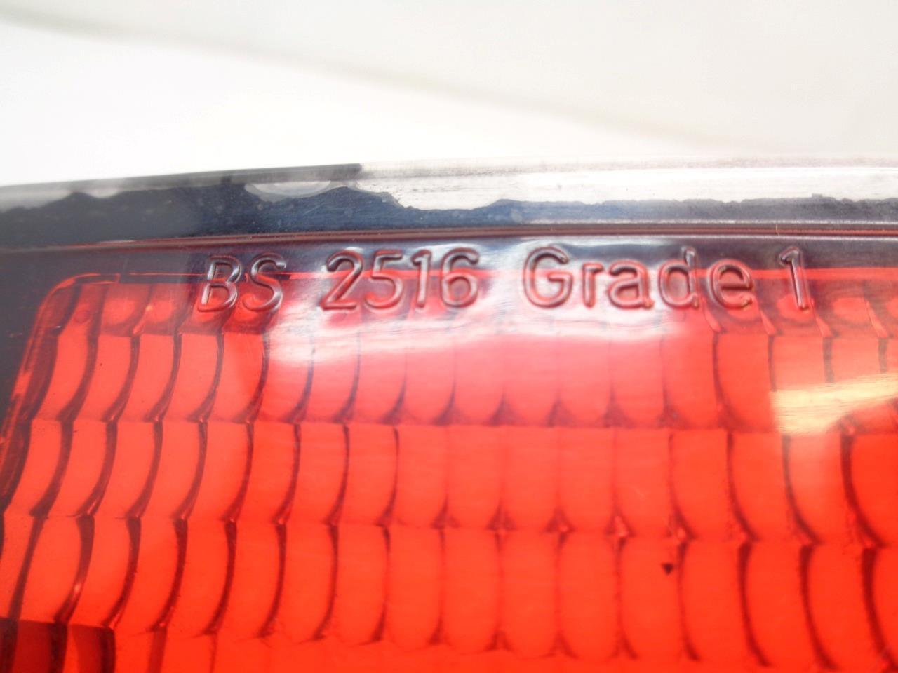 GENUINE BOSCH PORSCHE 911 930 TAIL LIGHT LENS (RIGHT) R21